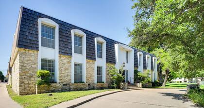 Accessible Family Condo Near Downtown Riverfront
