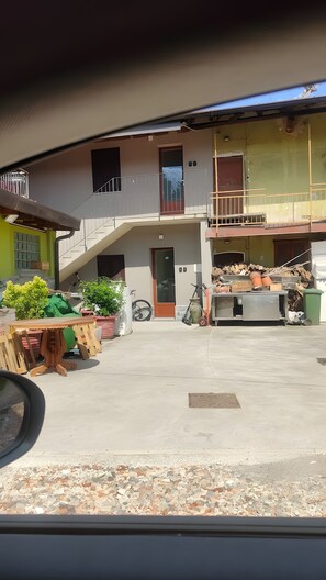 Exterior - 'La Cà De' Mi Vecc' with Private Terrace and Wi-Fi (Costa)