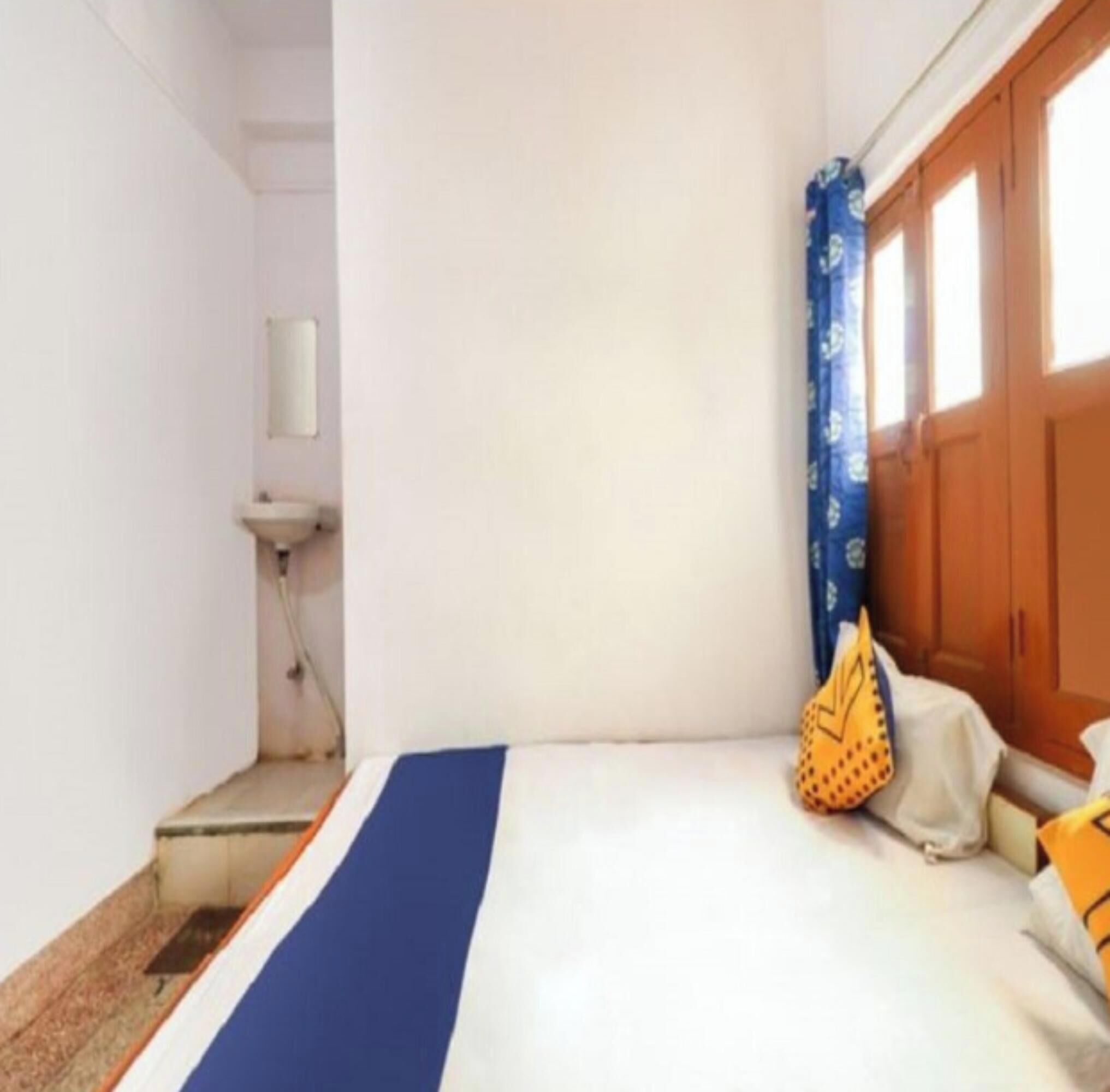Deluxe Double Room, City View | Desk, WiFi (free)