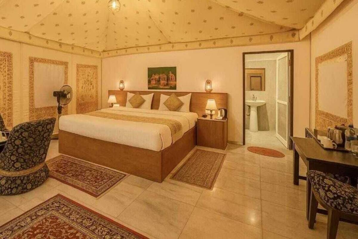 Habitación de lujo | Ropa de cama de alta calidad y edredones de plumas