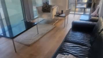 Departamento, 1 habitación, con acceso para personas discapacitadas, balcón | Sala de estar