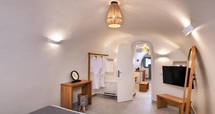 Cavora Suites