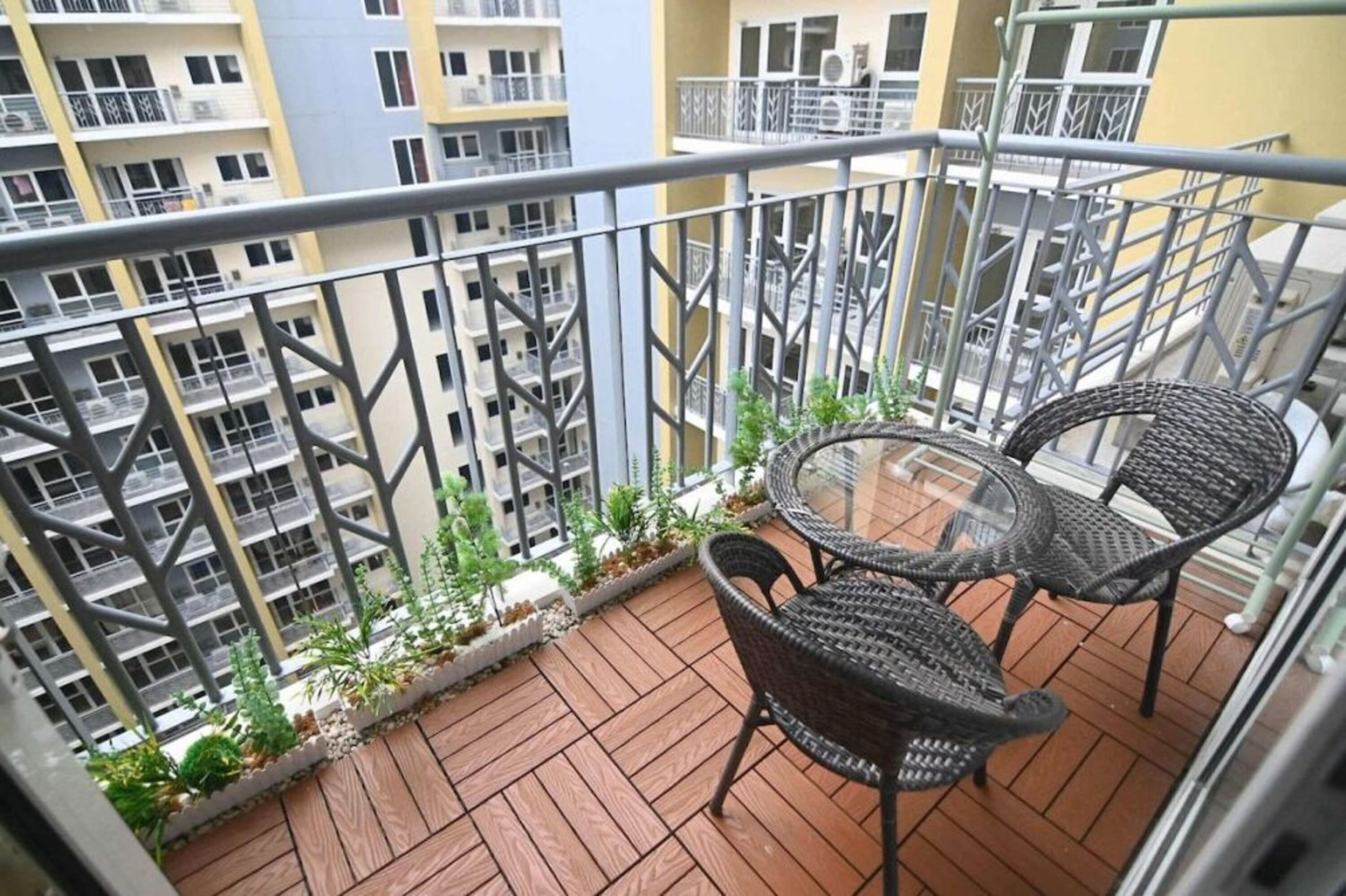 Signature Condo, 1 Bedroom, Pets allowed, Pool View | Balcony