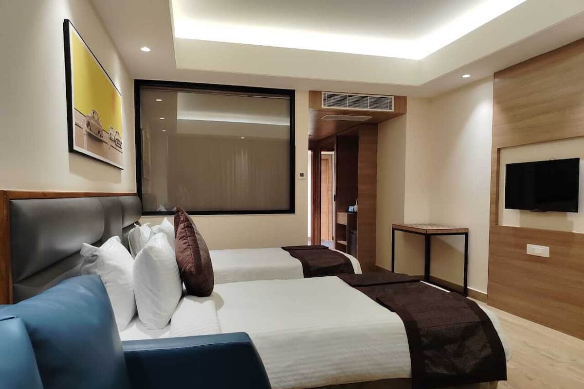 In-room safe, soundproofing, iron/ironing board (on request)