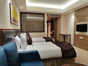In-room safe, soundproofing, iron/ironing board (on request) - Hotel Palacio Regency  (Alipurduar)