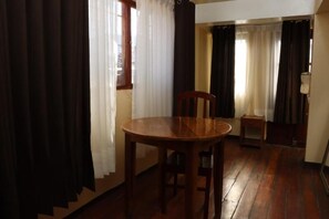 Twin Room | Dining - Casona Terrazas Inn (Cusco)