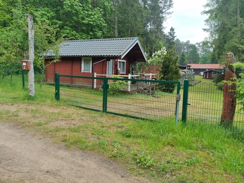 Small Swedish cabin by the lake | Sauna | Canoe | Dock included | 1 min. to the lake