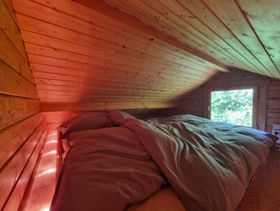 Small Swedish cabin by the lake | Sauna | Canoe | Dock included | 1 min. to the lake
