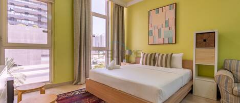 In-room safe, iron/ironing board, WiFi (free), bed sheets