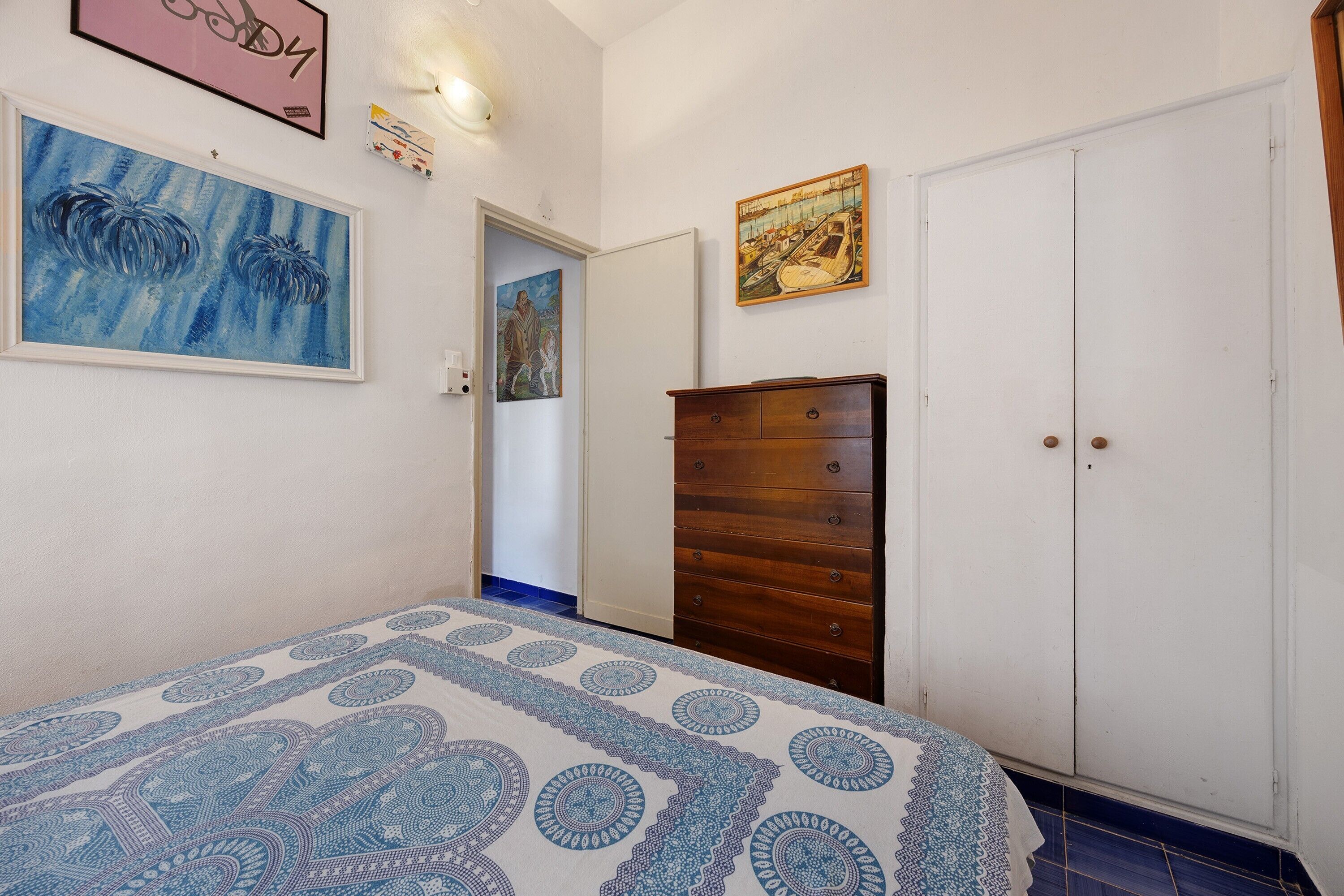 5 Schlafzimmer, Bügeleisen/Bügelbrett, WLAN, Bettwäsche
