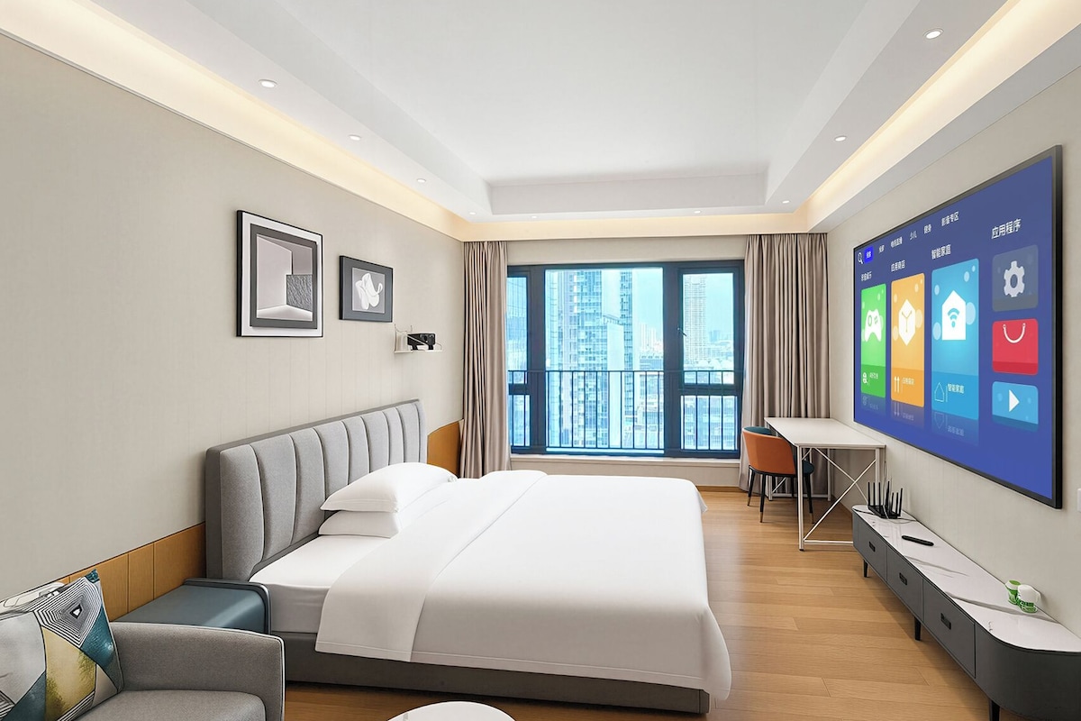 Superior Double Room, City View