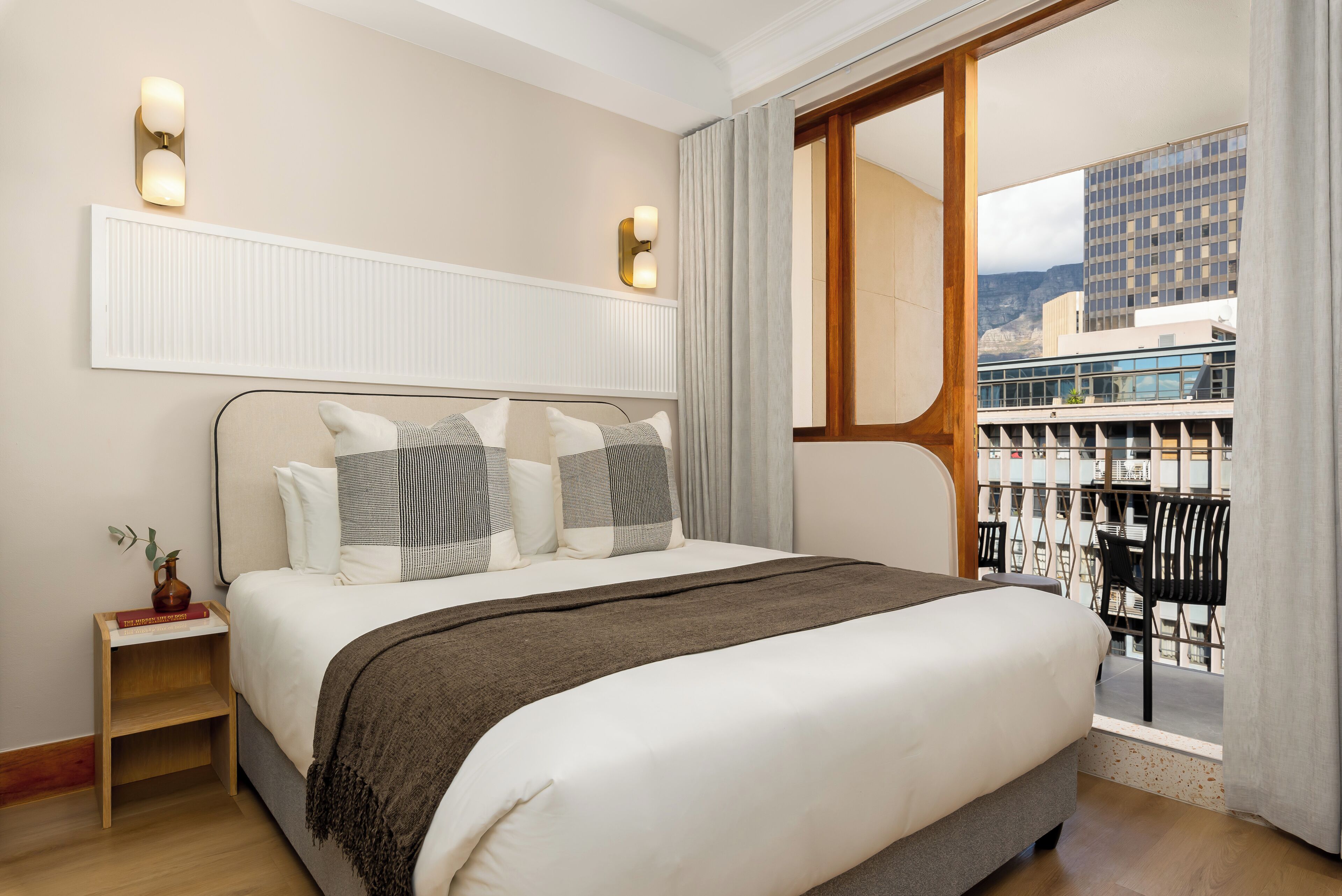 1 bedroom, in-room safe, iron/ironing board, free WiFi
