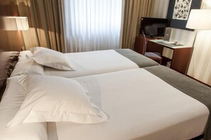 Room - Hotel Zenit San Telmo (Málaga)