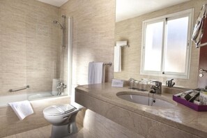 Bathroom - Hotel Zenit San Telmo (Málaga)