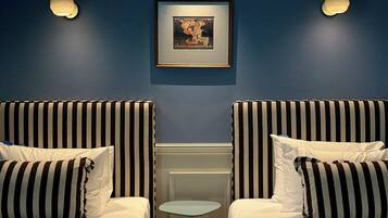 Deluxe Twin Room | WiFi (free)