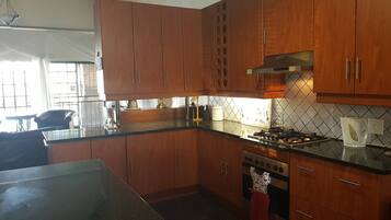 Ferienhaus, 4 Schlafzimmer, eigener Pool | Innenbereich