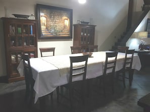 Ferienhaus, 4 Schlafzimmer, eigener Pool | Esszimmer