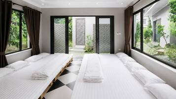 Shared Dormitory | In-room safe, soundproofing, free WiFi