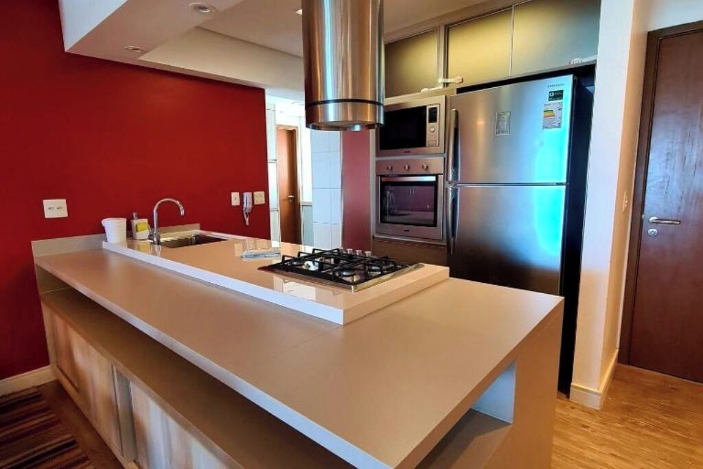 Deluxe Apartment, Lanai | Private kitchen