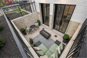 Terrace/patio - The Union Flat: Union Market's Premier Rental (Washington)