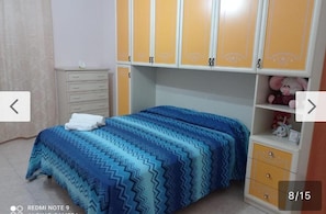 Room - Liguria 24 holiday house (Taranto)