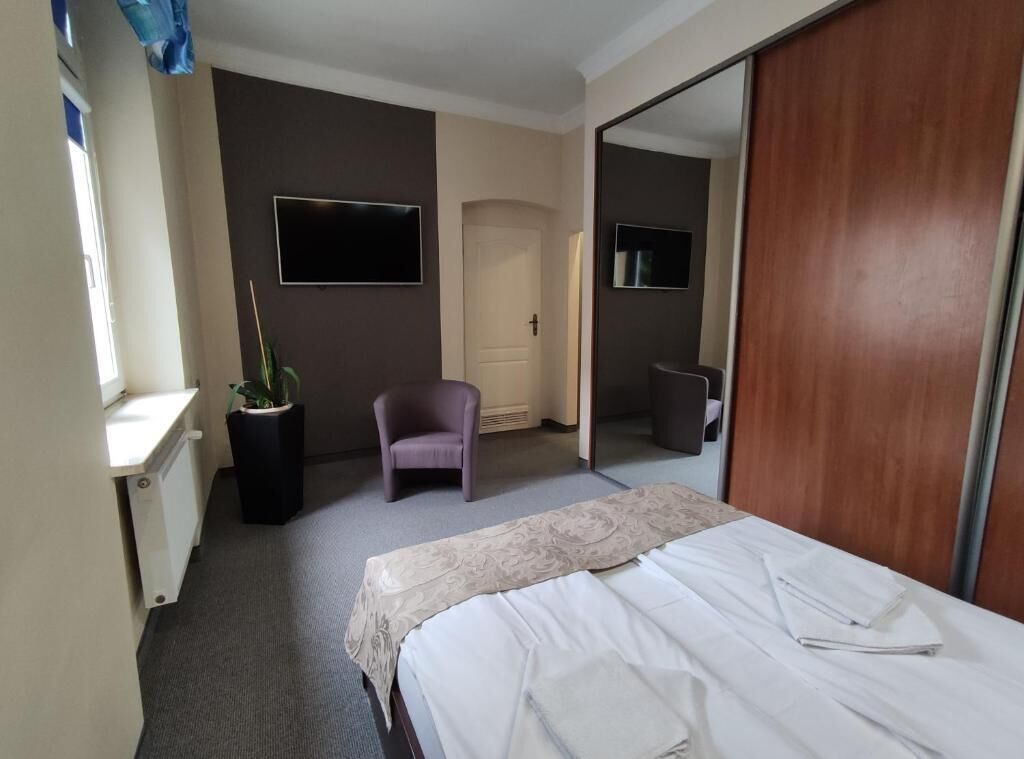 Apartament Deluxe, vistes al pati | Wifi gratuïta 