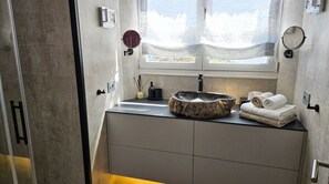 Vila Comfort, pemandangan samudra | Kamar mandi | Handuk
