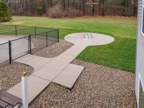 Unclassified image, 4 of 39, button - BRAND-NEW 6BR SOUTH HAVEN HOME, HEATED POOL, 1 ACRE,  SLEEPS 12 (South Haven)