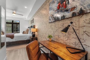 2 habitaciones, tabla de planchar con plancha, wifi y ropa de cama 