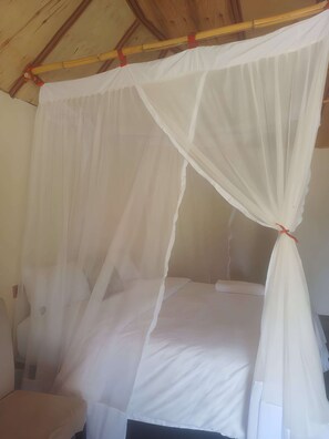 Traditional Double Room - Murchison Falls Coffee Lodge (Nwoya District)