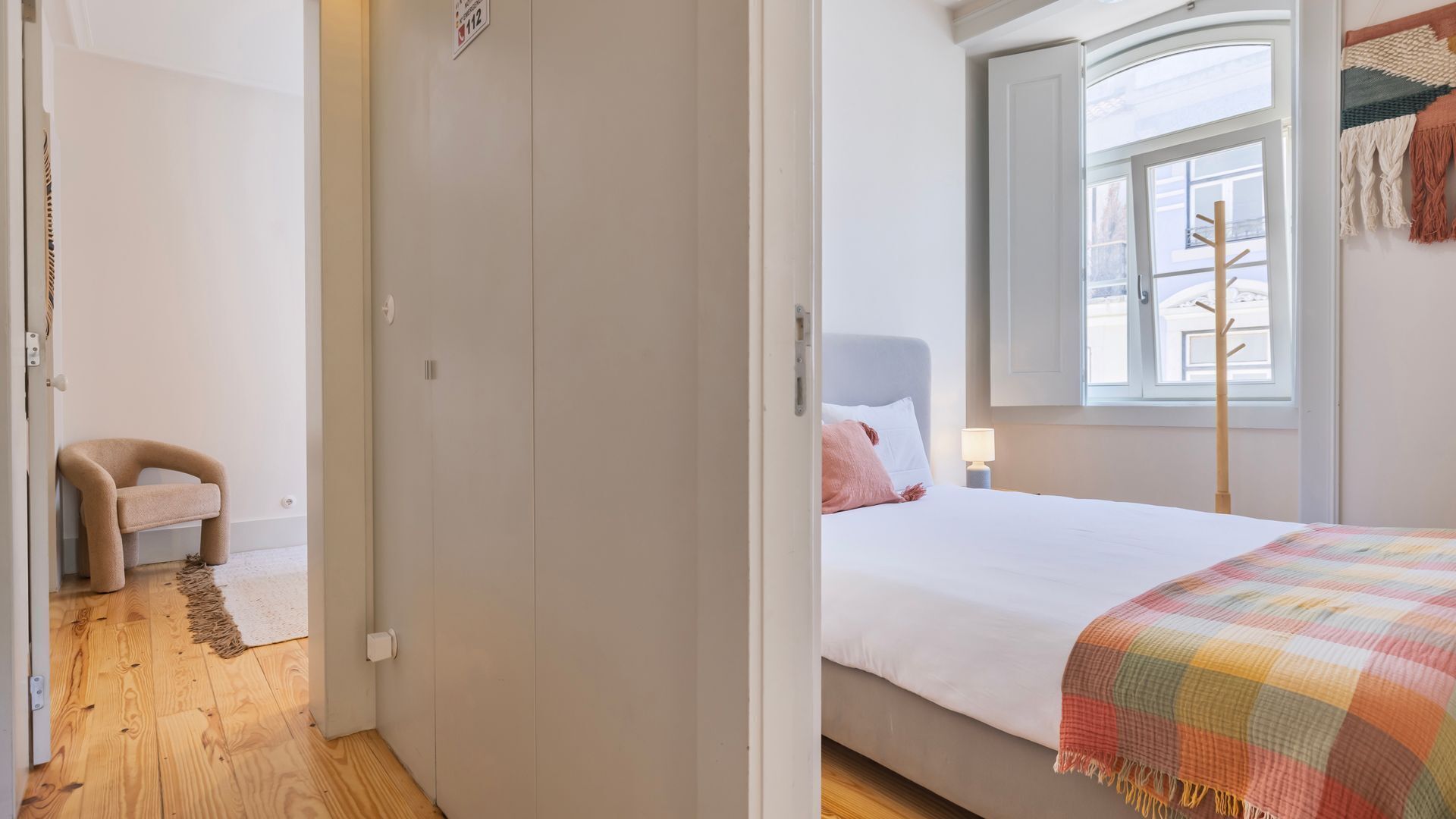 Iron/ironing board, WiFi (free), bed sheets