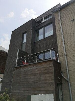 Exterior - Vrbo Property (Namur)