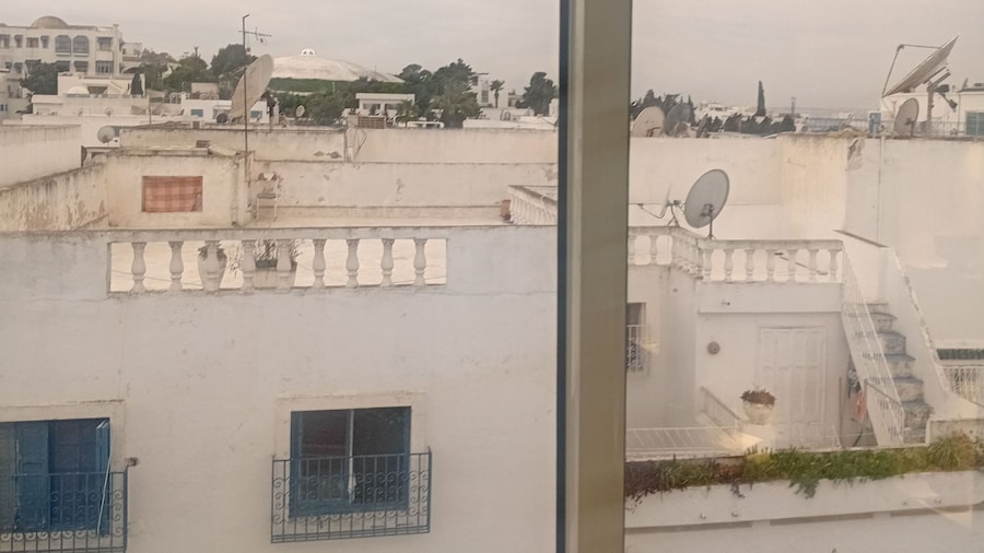 Charming 3-bedroom Apartment in Historic Carthage, Tunisia