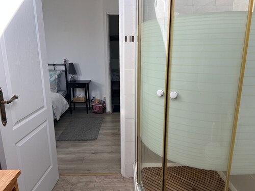 Room 'Chambre Une' with Shared Terrace, Shared Garden and Wi-Fi