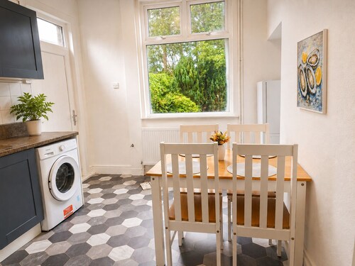 Spacious 4-Bedroom Home | Perfect for Business & Leisure Stays