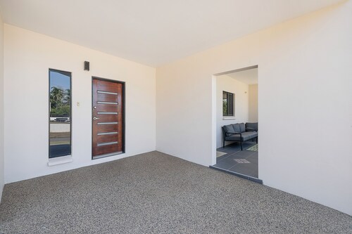 Coorong Hideaway Private Guesthouse by the Marina