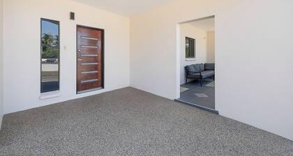 Coorong Hideaway Private Guesthouse by the Marina