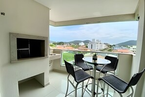 Apartment | Speisen im Freien