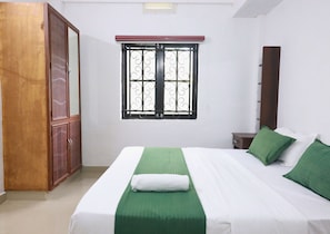 Comfort Double or Twin Room, Garden View | Laptop workspace, free WiFi - Hills and Views  (Kumily)