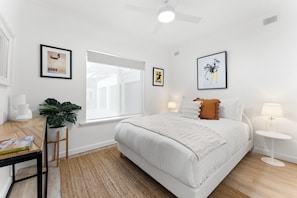 Room - Villa Bliss on the Esplanade—Slow Days by the Sea (Henley Beach South)