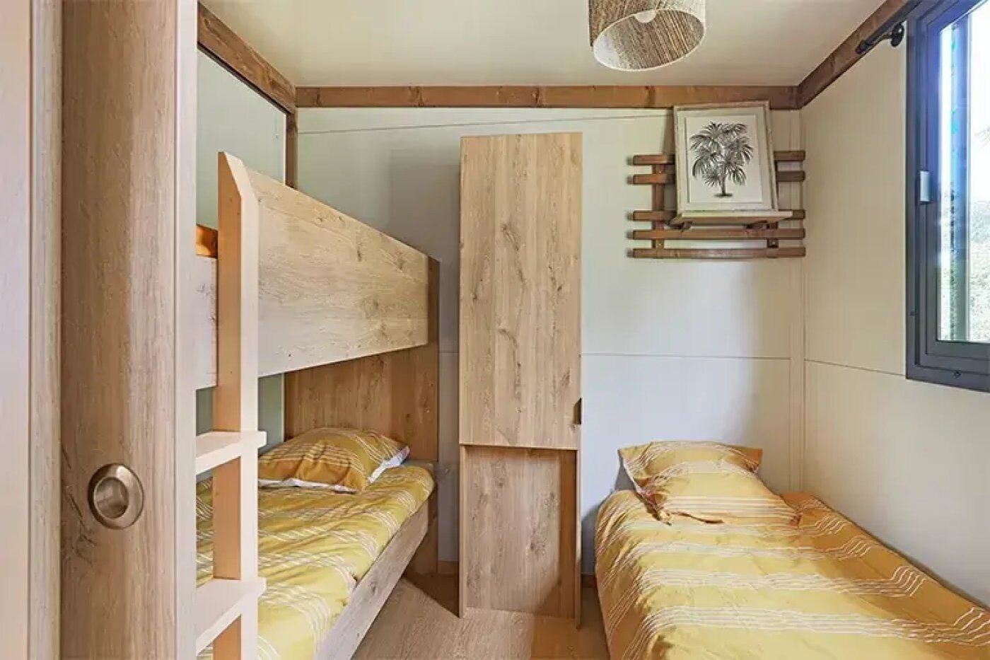 2 bedrooms, WiFi (surcharge)