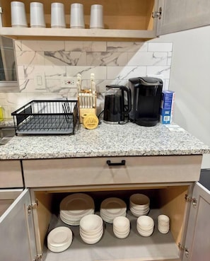 Interior - Urban Retreat near Downtown | WiFi | Free Parking (Chicago)