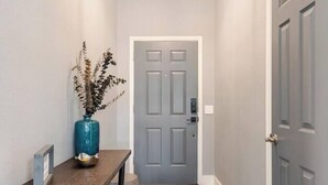 Interior - Spacious 3BR · Private Patio · Near Austin (Pflugerville)