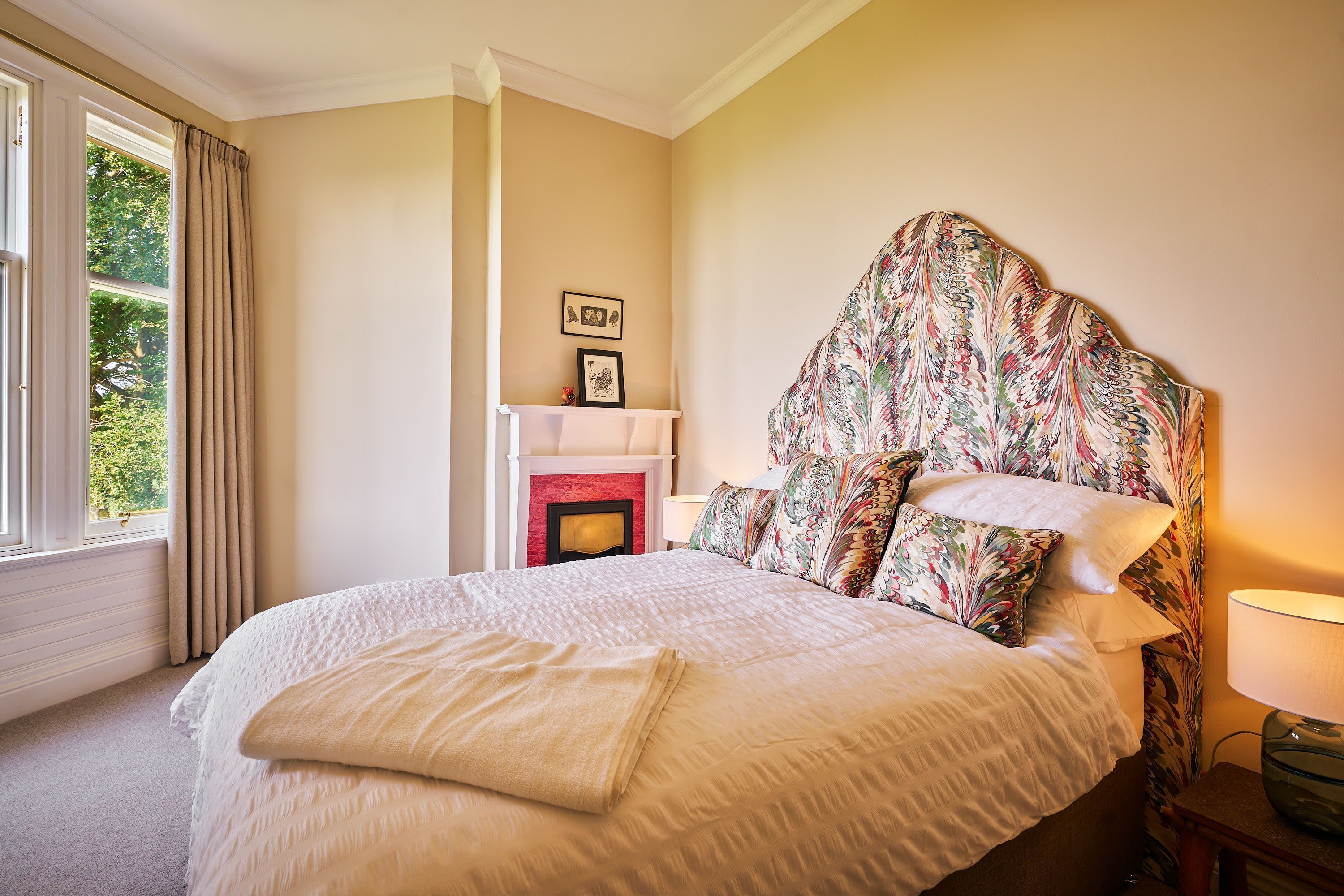 House | 14 bedrooms, high-speed internet