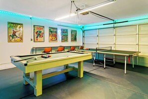 Game room - Pool Retreat w/ Game Room + Putting Greens (Glendale)