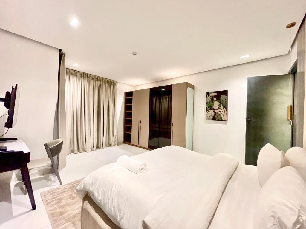 In-room safe, desk, laptop workspace, blackout curtains
