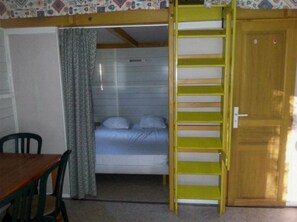 2 Schlafzimmer, WLAN