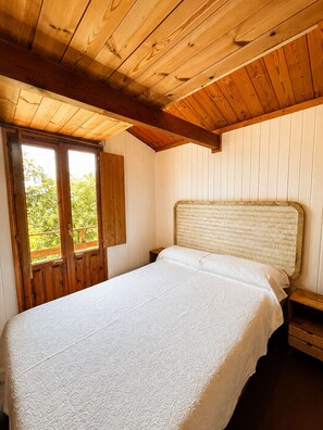 Room - Vrbo Property (El Gasco)
