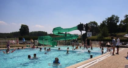 Chalet 3 étoiles - Piscine - ccbggda