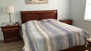 3 chambres, accès à Internet, literie fournie